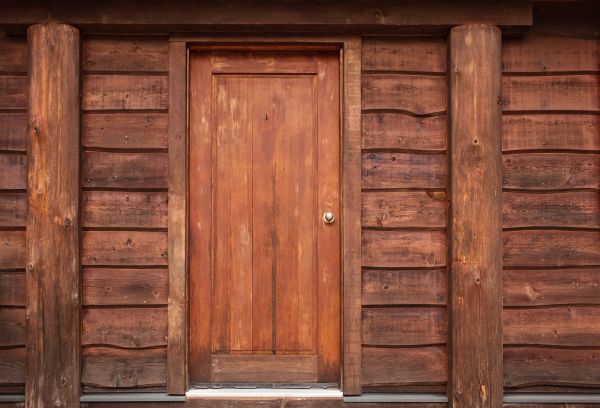 Log Cabin Siding Installation in Albuquerque