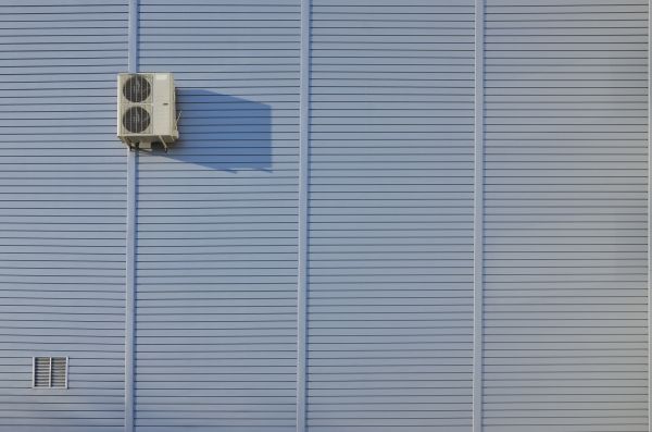 Flat Metal Siding Installation in Albuquerque